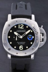 panerai-luminor-submersible-black-39mm-watch-pa1732-9